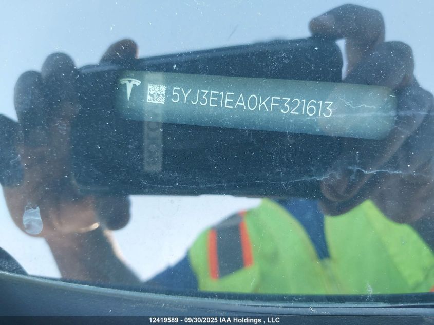 2019 Tesla Model 3 VIN: 5YJ3E1EA0KF321613 Lot: 12419589