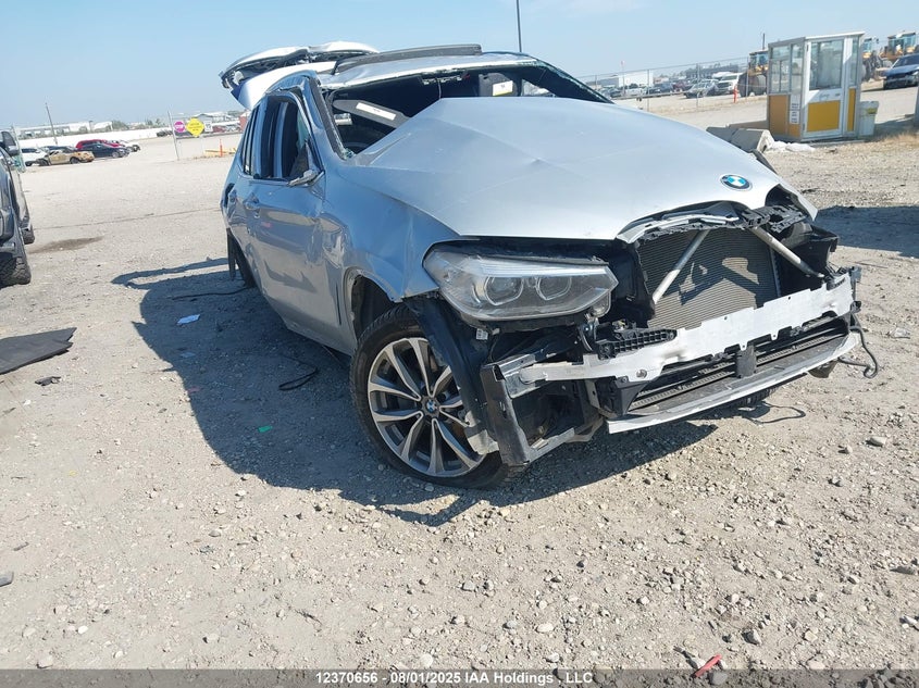 5UXTR9C56KLD92807 2019 BMW X3 xDrive30I auction photo 1