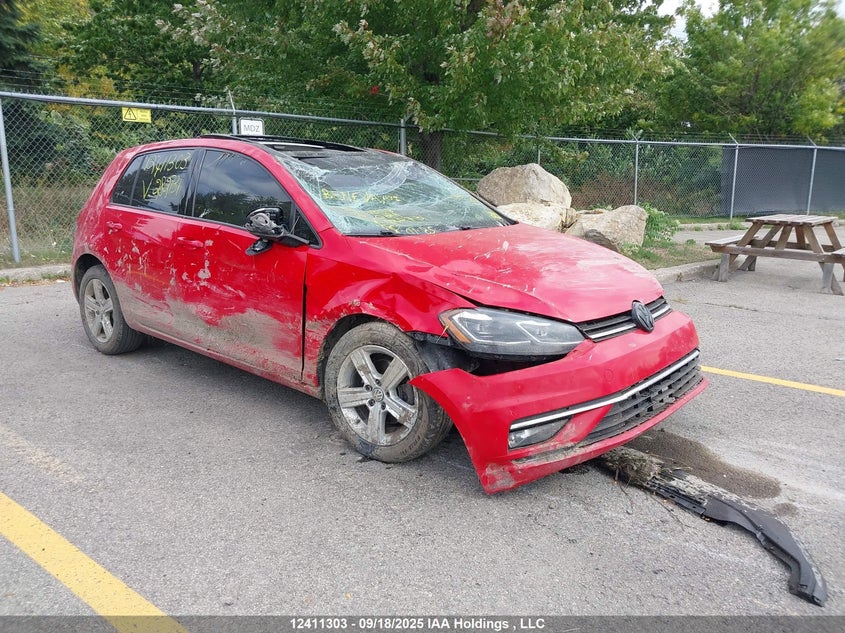 3VWB17AU5JM282731 2018 Volkswagen Golf 1.8 Tsi Comfortline/1.8 Tsi Highline/1.8 Tsi Trendline auction photo 1