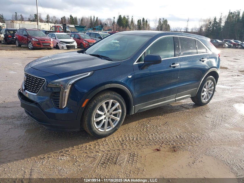 1GYFZBR46LF123301 2020 CADILLAC XT4 photo no. 2