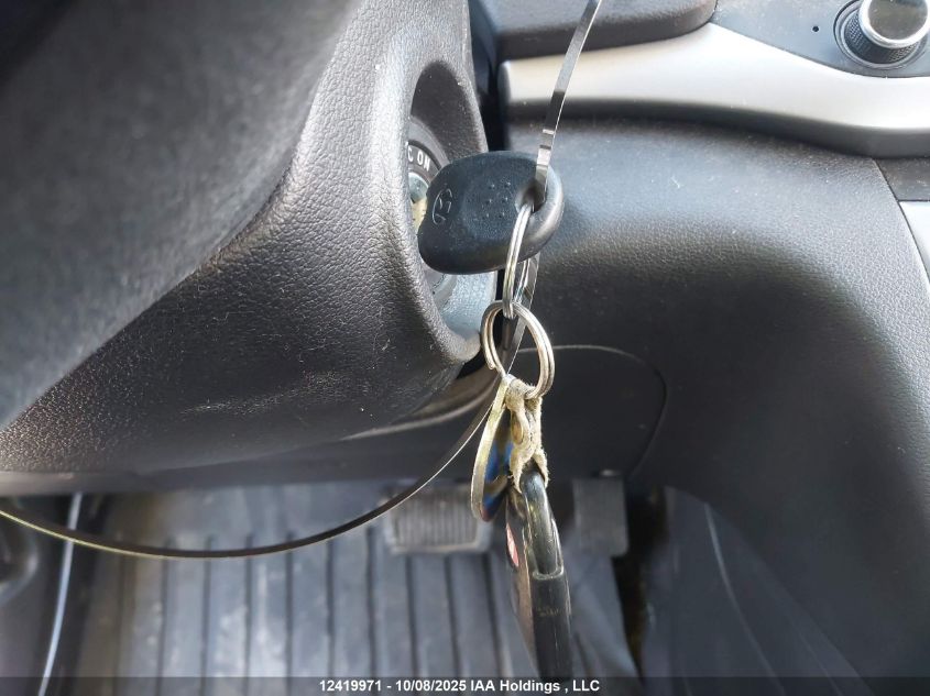 2017 Hyundai Elantra Se/Value/Limited VIN: KMHD84LF4HU374614 Lot: 12419971