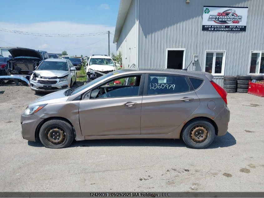 2013 Hyundai Accent L VIN: KMHCT5AE2DU131131 Lot: 12420035