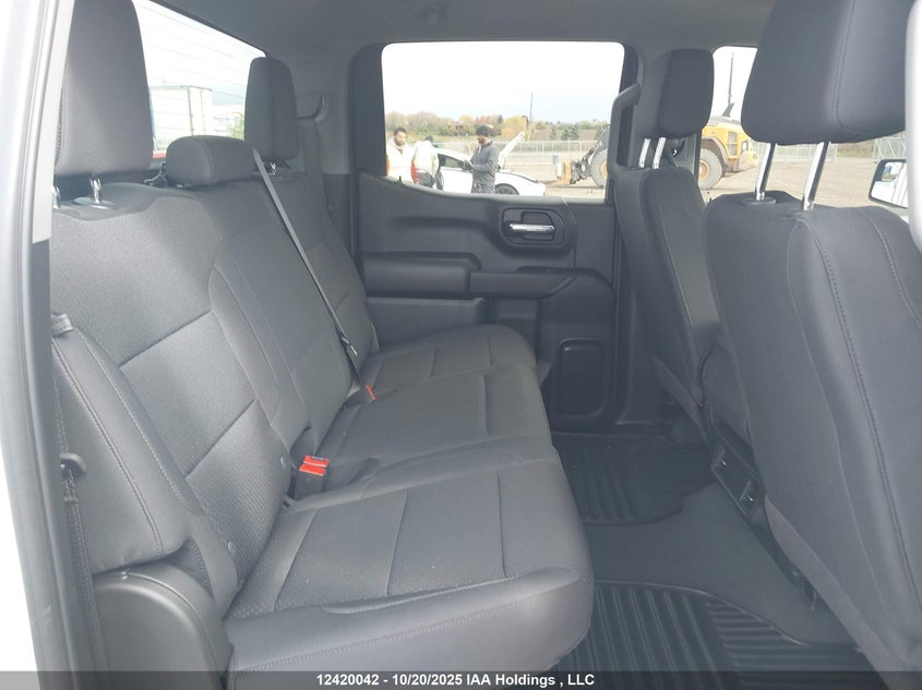 1GTPUAEK7SZ289959 2025 GMC SIERRA photo no. 8
