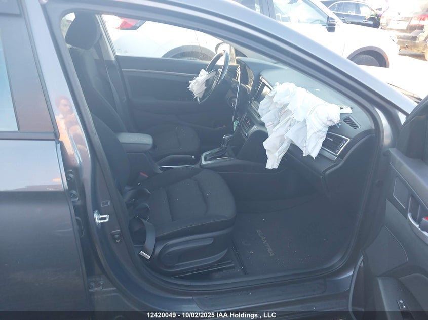 KMHD84LF9JU605044 2018 HYUNDAI ELANTRA photo no. 5