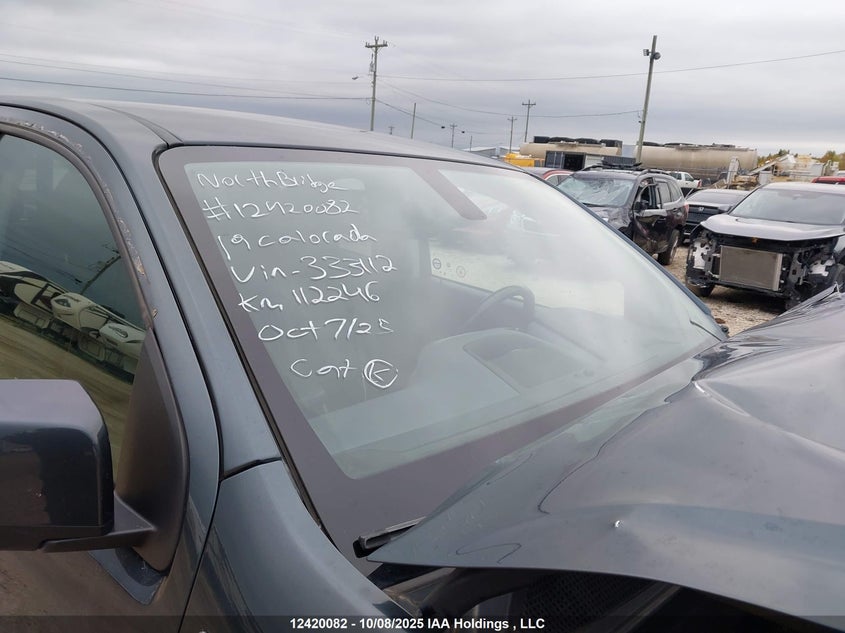 1GCPTDE13K1333112 2019 CHEVROLET COLORADO photo no. 18