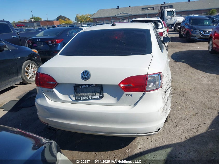 2013 Volkswagen Jetta 2.0 Tdi Highline VIN: 3VWLL7AJ8DM358032 Lot: 12420287