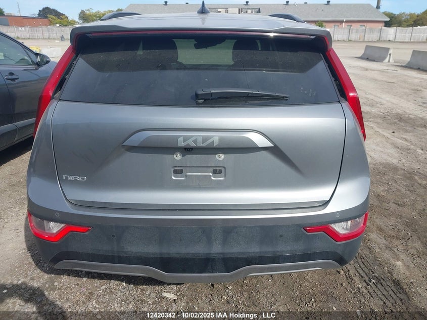 KNDCR3L16P5070673 2023 KIA NIRO photo no. 16