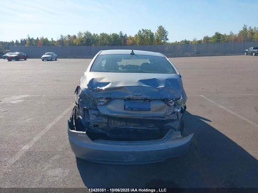 5NPEC4AC0BH215543 2011 HYUNDAI SONATA photo no. 17