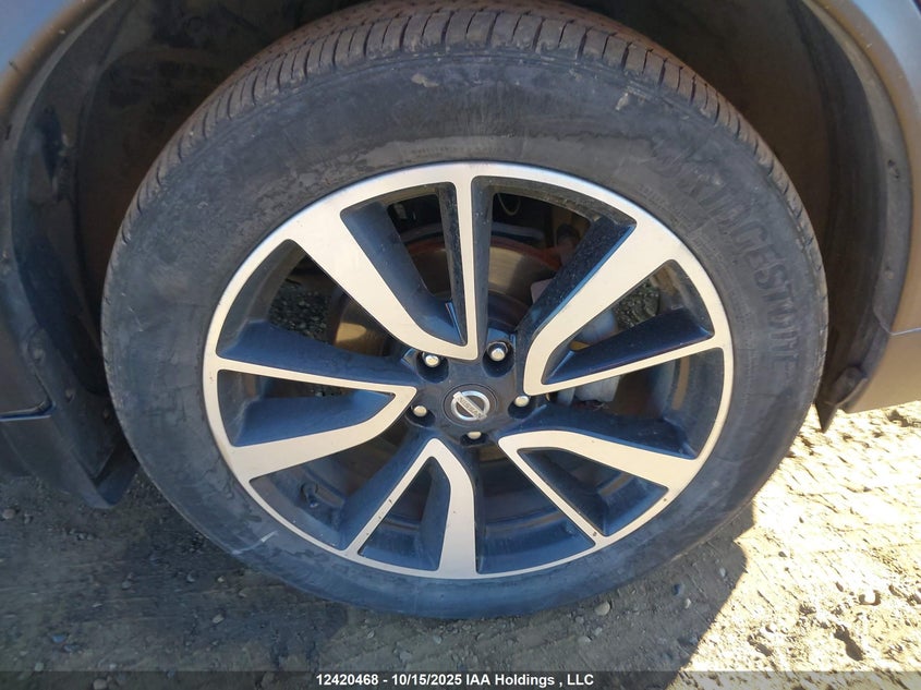 5N1AT2MV9HC823464 2017 NISSAN ROGUE photo no. 18