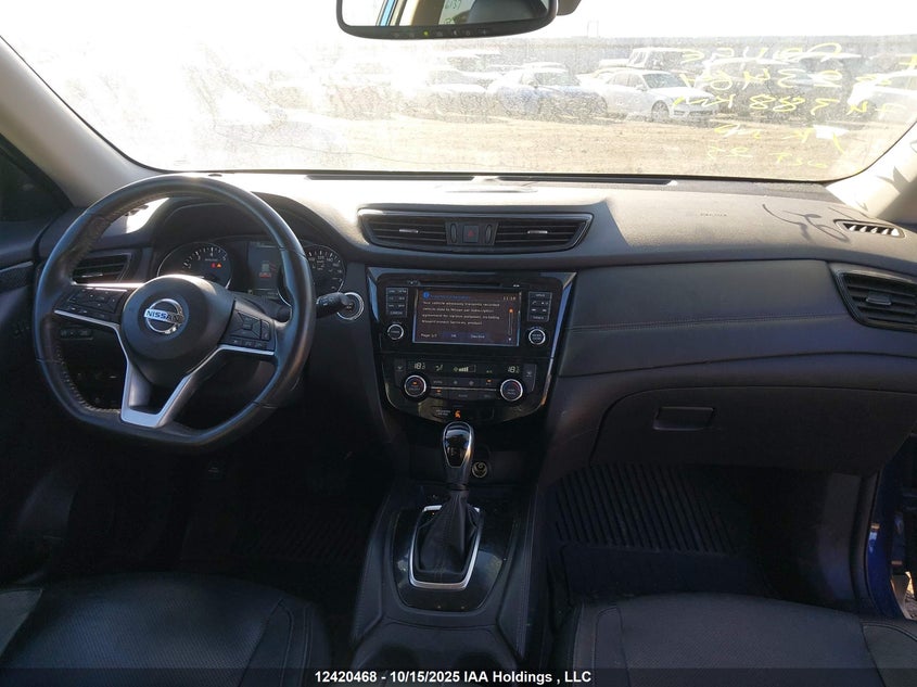 5N1AT2MV9HC823464 2017 NISSAN ROGUE photo no. 21