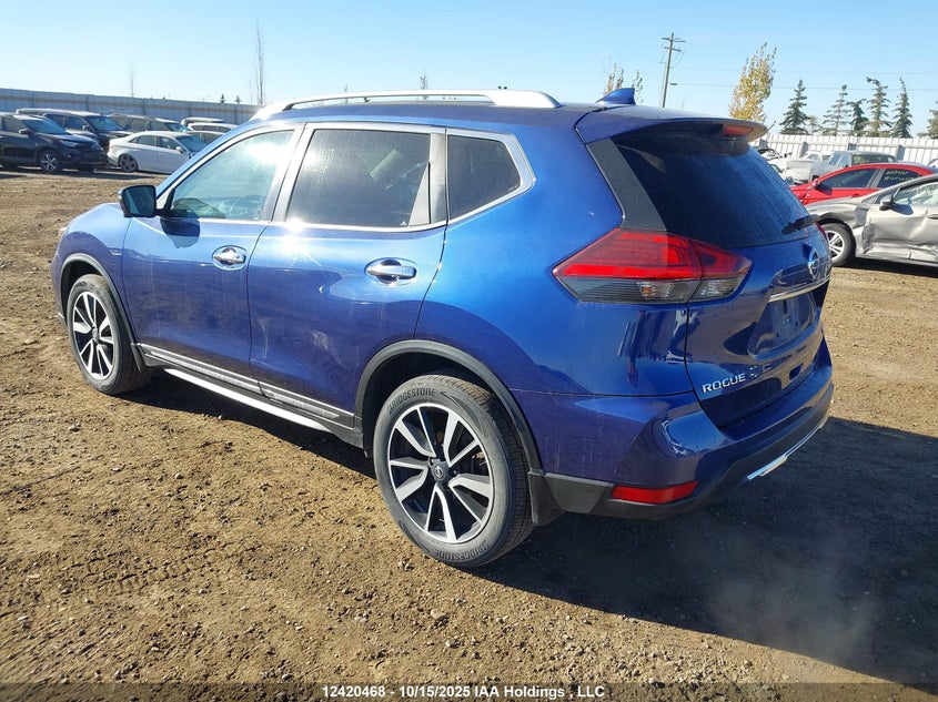 5N1AT2MV9HC823464 2017 NISSAN ROGUE photo no. 3