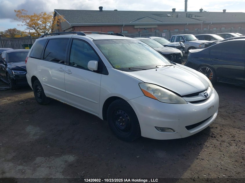 5TDZA22C86S567330 2006 TOYOTA SIENNA photo no. 13