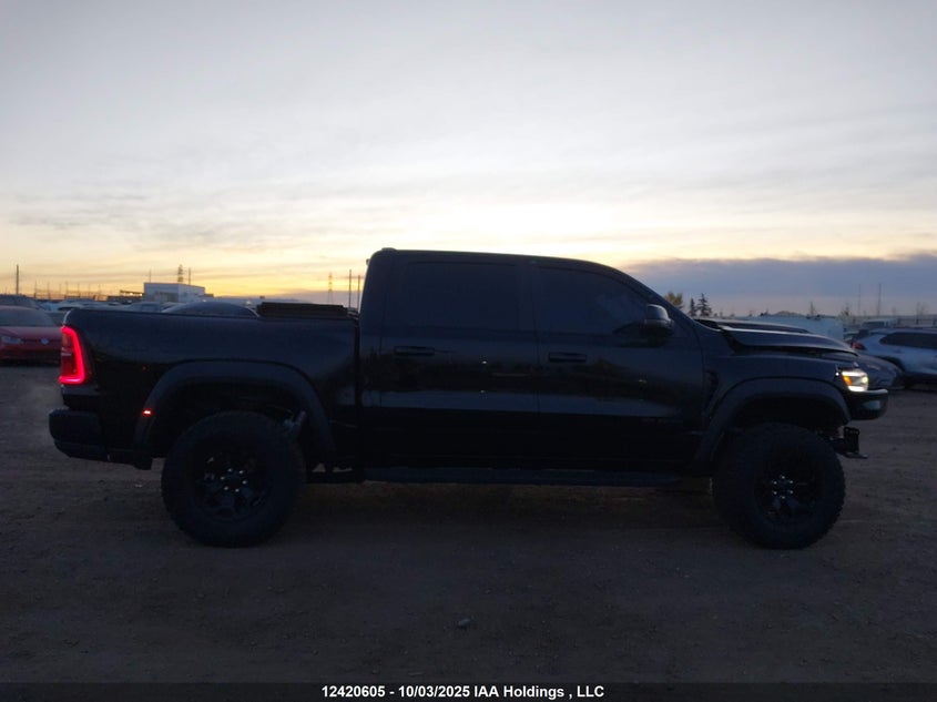 1C6SRFUP4SN611204 2025 RAM 1500 photo no. 14