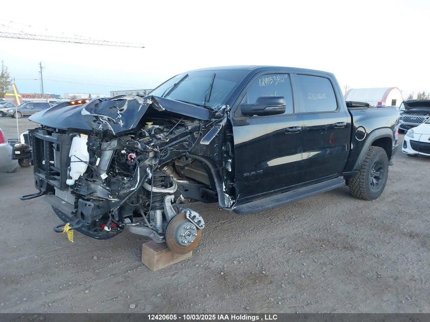 1C6SRFUP4SN611204 2025 RAM 1500 photo no. 2