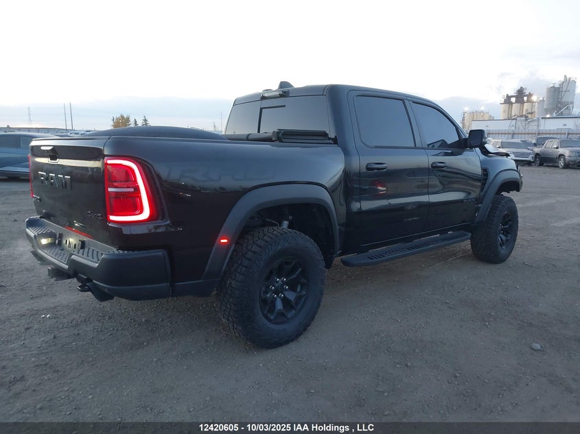 1C6SRFUP4SN611204 2025 RAM 1500 photo no. 4