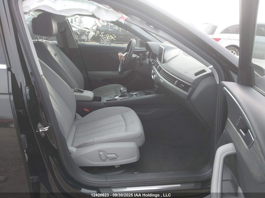 WAUCNAF48JN019413 2018 AUDI A4 photo no. 5
