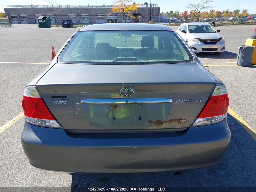 4T1BF32K35U614169 2005 TOYOTA CAMRY photo no. 16