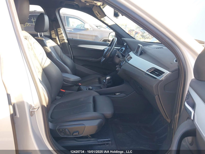 WBXHT3C37J5L26712 2018 BMW X1 photo no. 5