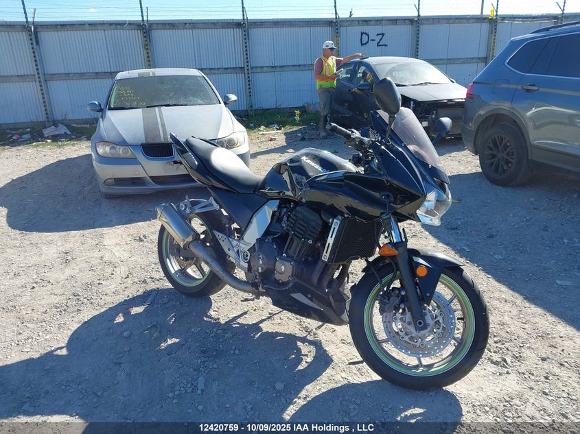 JKAZRDK127A010070 2007 KAWASAKI ZR photo no. 1