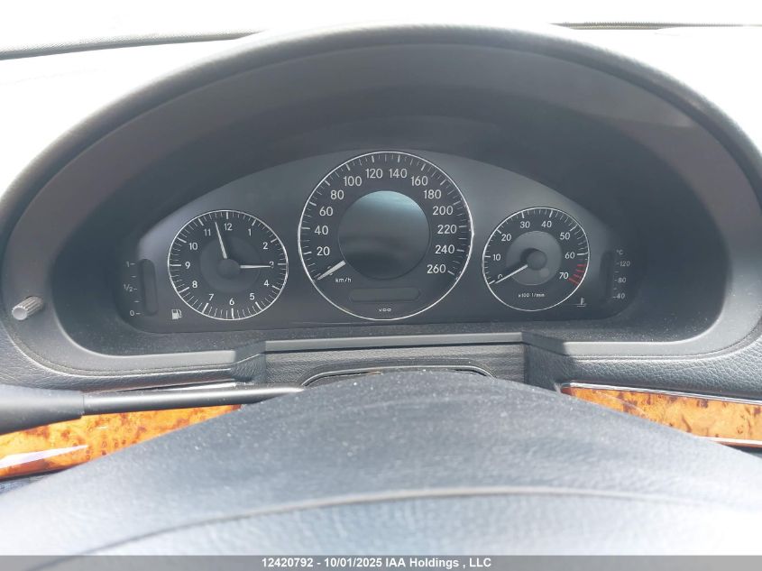 2008 Mercedes-Benz E 300 4Matic VIN: WDBUF92X38B345133 Lot: 12420792