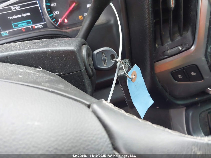 3GCUKREC8HG468746 2017 CHEVROLET SILVERADO photo no. 11