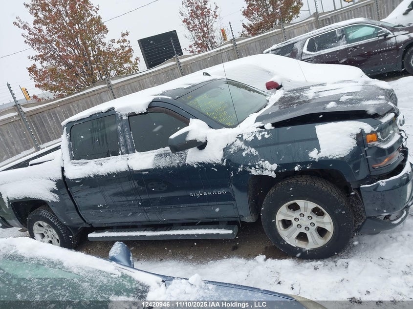 3GCUKREC8HG468746 2017 CHEVROLET SILVERADO photo no. 14