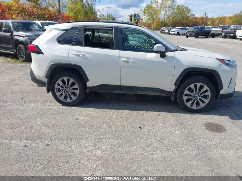 2T3R1RFV3NW320380 2022 TOYOTA RAV 4 photo no. 12