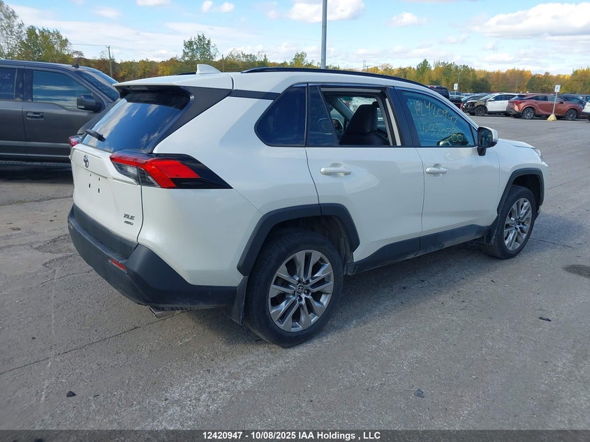 2T3R1RFV3NW320380 2022 TOYOTA RAV 4 photo no. 4