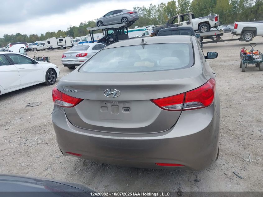 2013 Hyundai Elantra Gls/Limited VIN: 5NPDH4AE4DH395482 Lot: 12420982