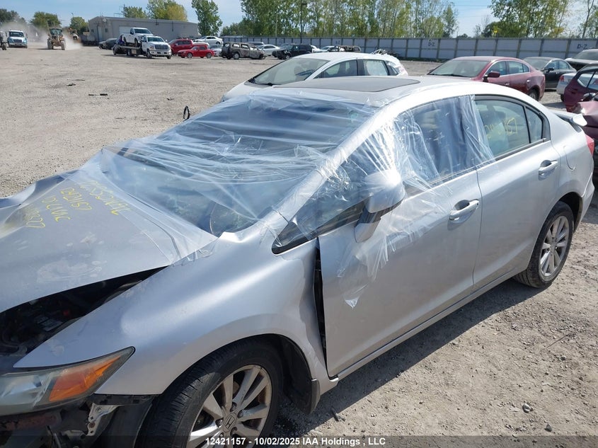 2HGFB2F58CH113327 2012 HONDA CIVIC photo no. 19