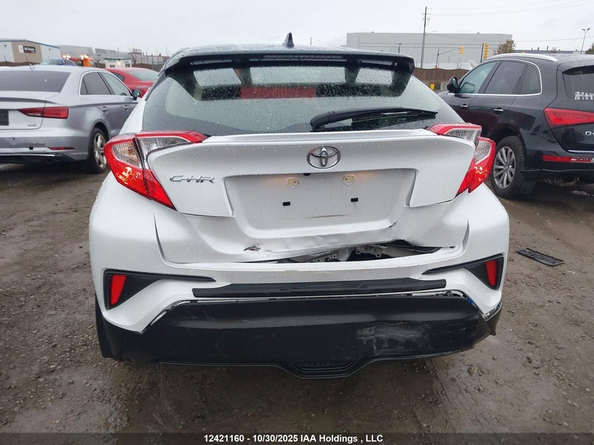 JTNKHMBX7N1135010 2022 TOYOTA C-HR photo no. 16
