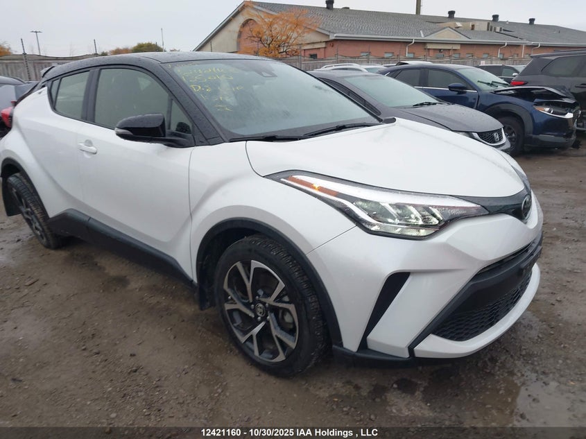 JTNKHMBX7N1135010 2022 TOYOTA C-HR photo no. 12
