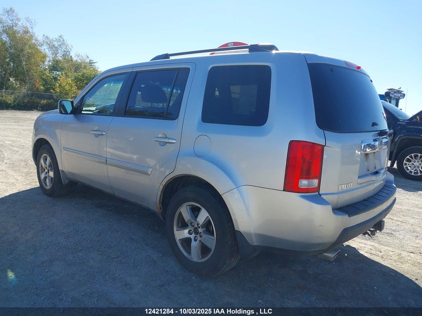 5FNYF4H58AB502153 2010 HONDA PILOT photo no. 3