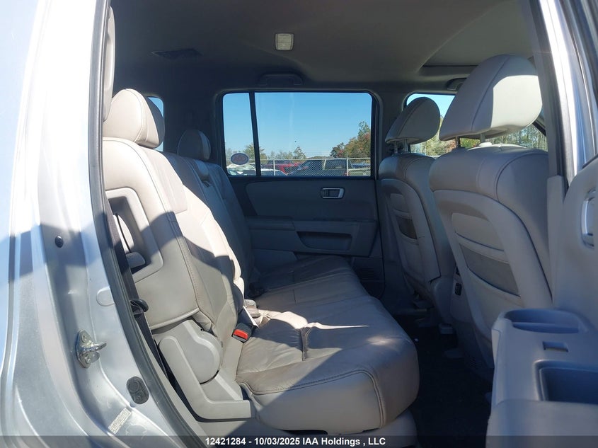 5FNYF4H58AB502153 2010 HONDA PILOT photo no. 8
