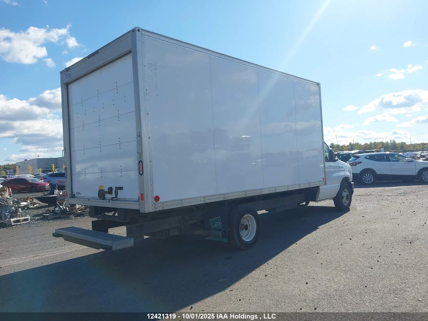 1FDWE4FKXPDD28181 2023 FORD ECONOLINE photo no. 4