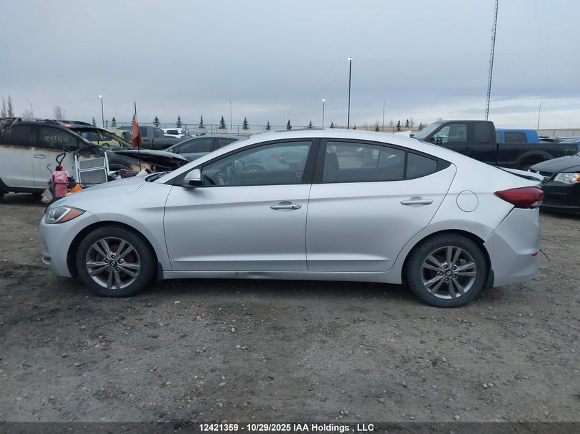 KMHD84LF2JU697422 2018 HYUNDAI ELANTRA photo no. 13