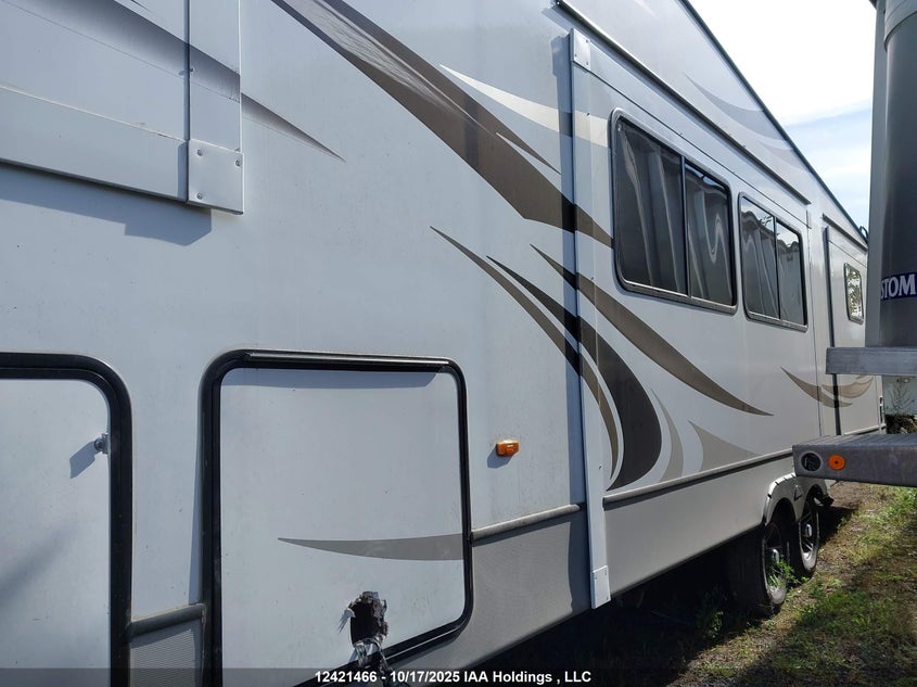 4YDF32B24L2504925 2020   photo no. 8
