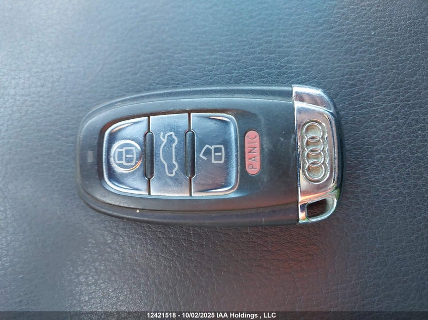 WAULFBFH6AN013969 2010 AUDI A5 photo no. 11