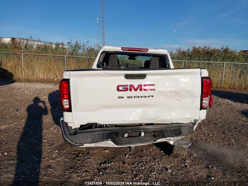 1GTUUAED4SZ277627 2025 GMC SIERRA photo no. 16