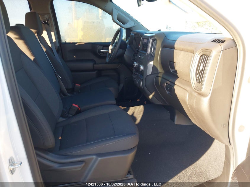 1GTUUAED4SZ277627 2025 GMC SIERRA photo no. 5
