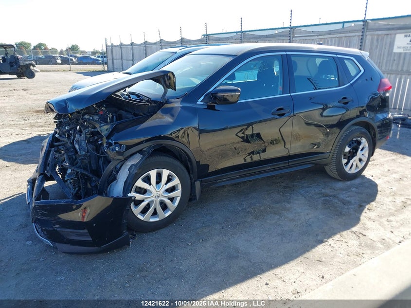 5N1AT2MT5JC782447 2018 NISSAN ROGUE photo no. 2