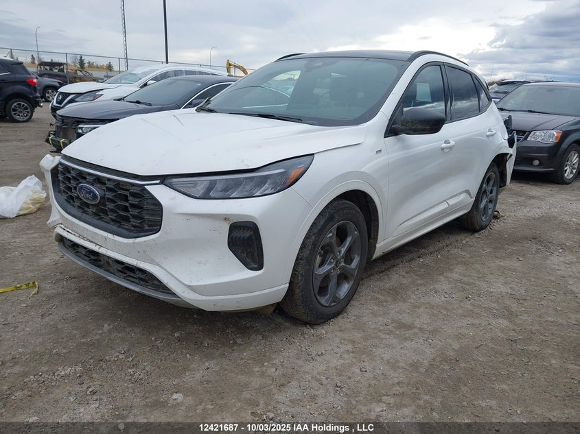 1FMCU9MN6RUB16994 2024 FORD ESCAPE photo no. 2