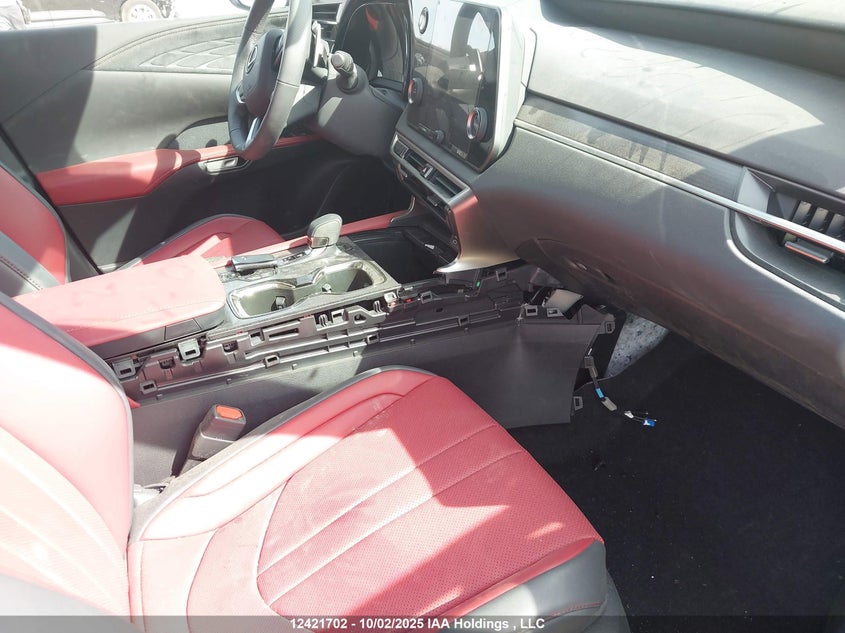 2T2BAMCA4SC096897 2025 LEXUS RX photo no. 19