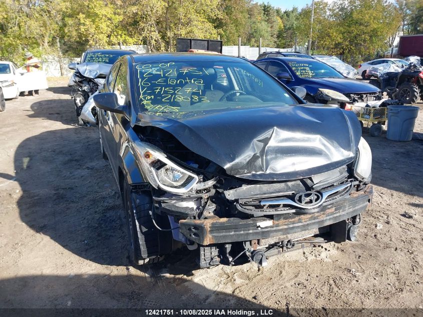 2016 Hyundai Elantra Se/Sport/Limited VIN: 5NPDH4AE4GH715274 Lot: 12421751