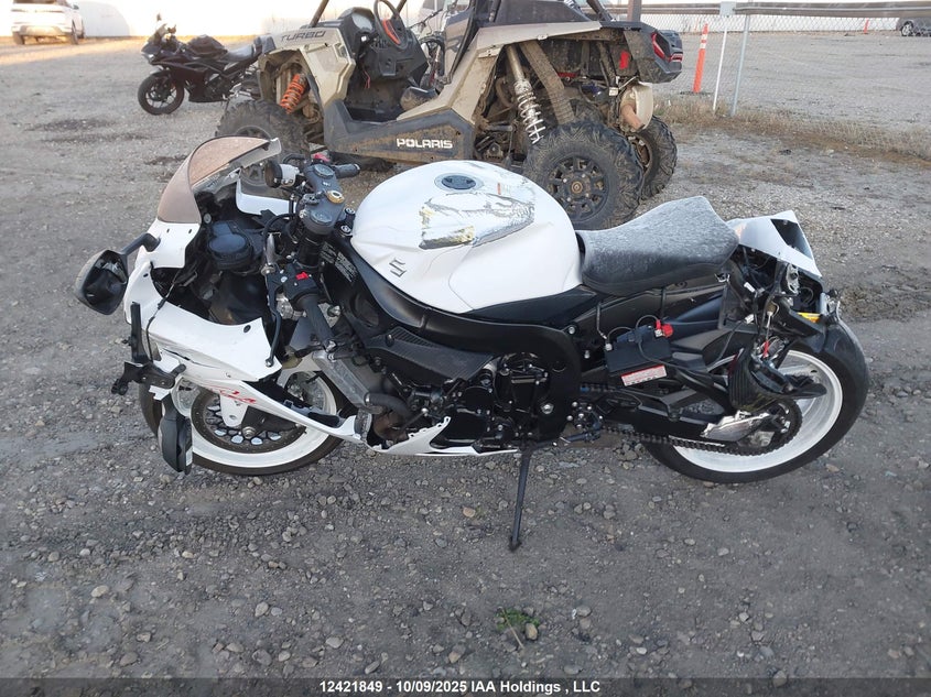 2020 Suzuki Gsx-R600 VIN: JS1GN7FA7L7100904 Lot: 12421849