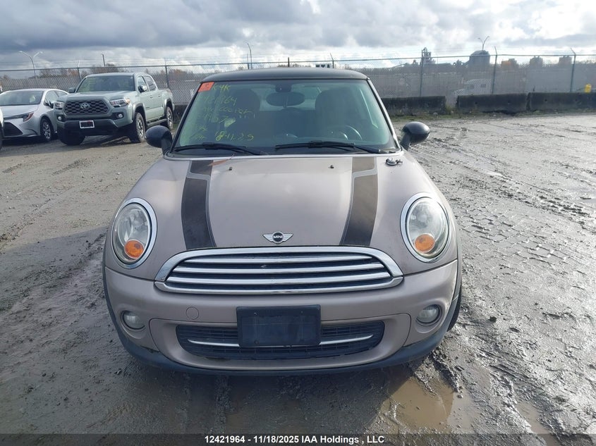 2013 Mini Cooper VIN: WMWSU3C56DT549578 Lot: 12421964