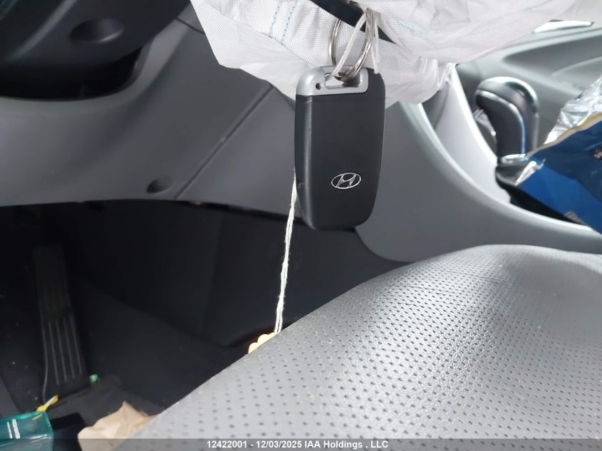 2011 Hyundai Sonata Hybrid Premium VIN: KMHEC4A48BA009365 Lot: 12422001