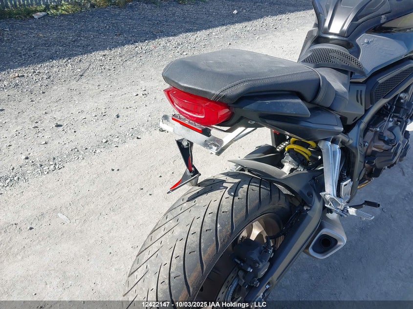 MLHRH0260L5100301 2020 HONDA CB photo no. 19