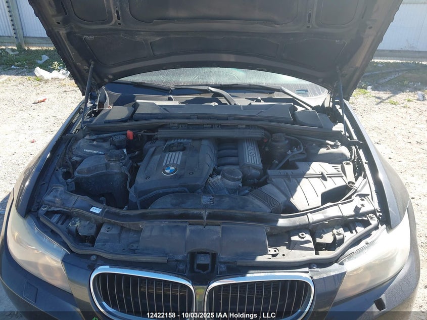 WBAPK7C57BA773485 2011 BMW 3ER photo no. 10
