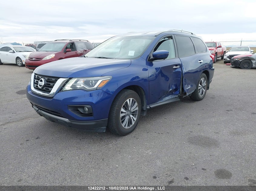 5N1DR2MM3HC657171 2017 NISSAN PATHFINDER photo no. 2